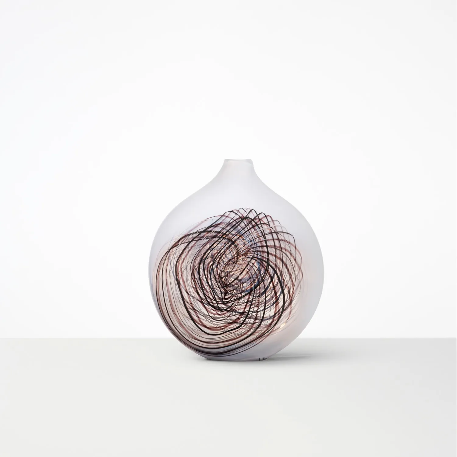 ANN WÅHLSTRÖM, OVAL IV 2022, 2022