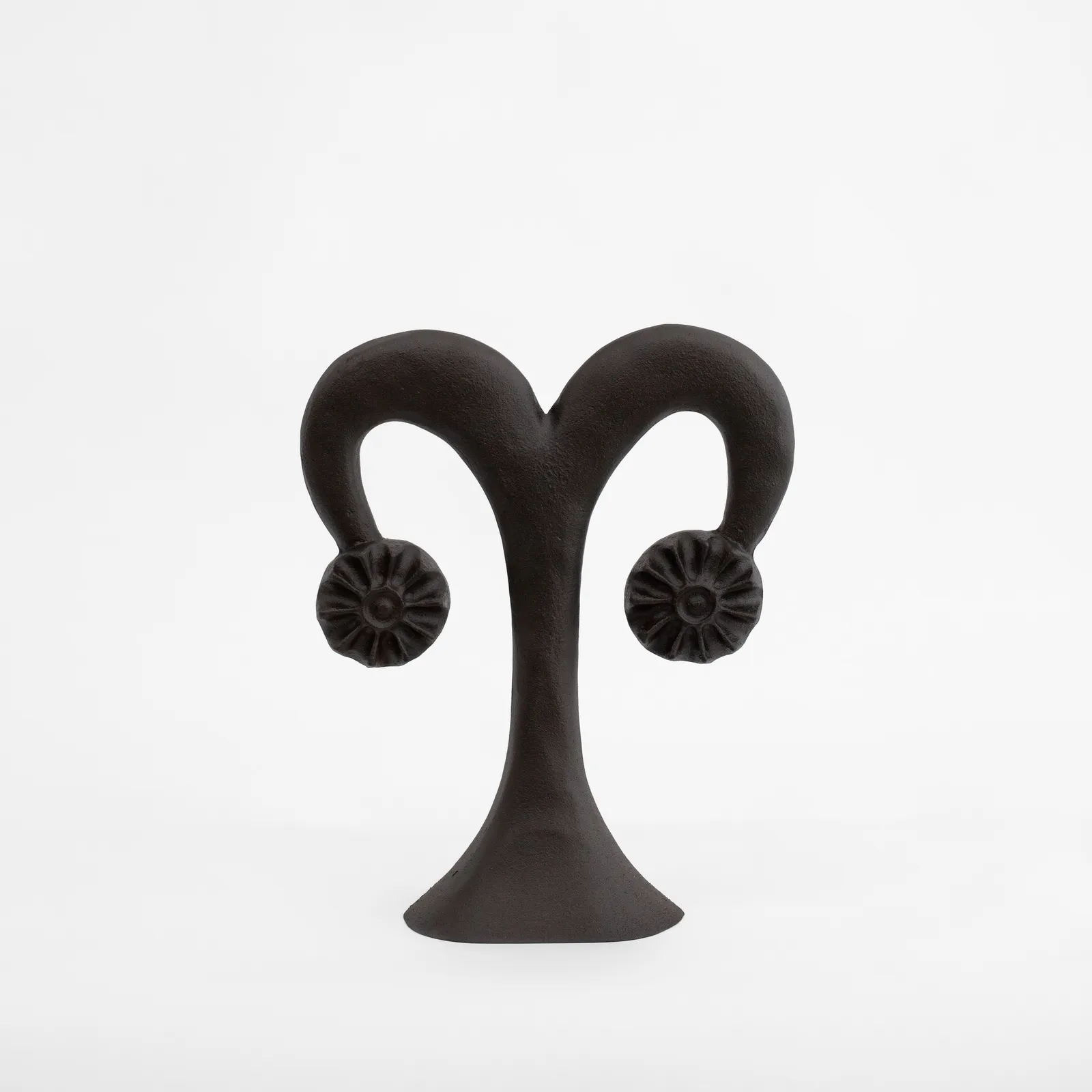 Richard Johansson, Blomma från förr / Flower From the Past, 2026