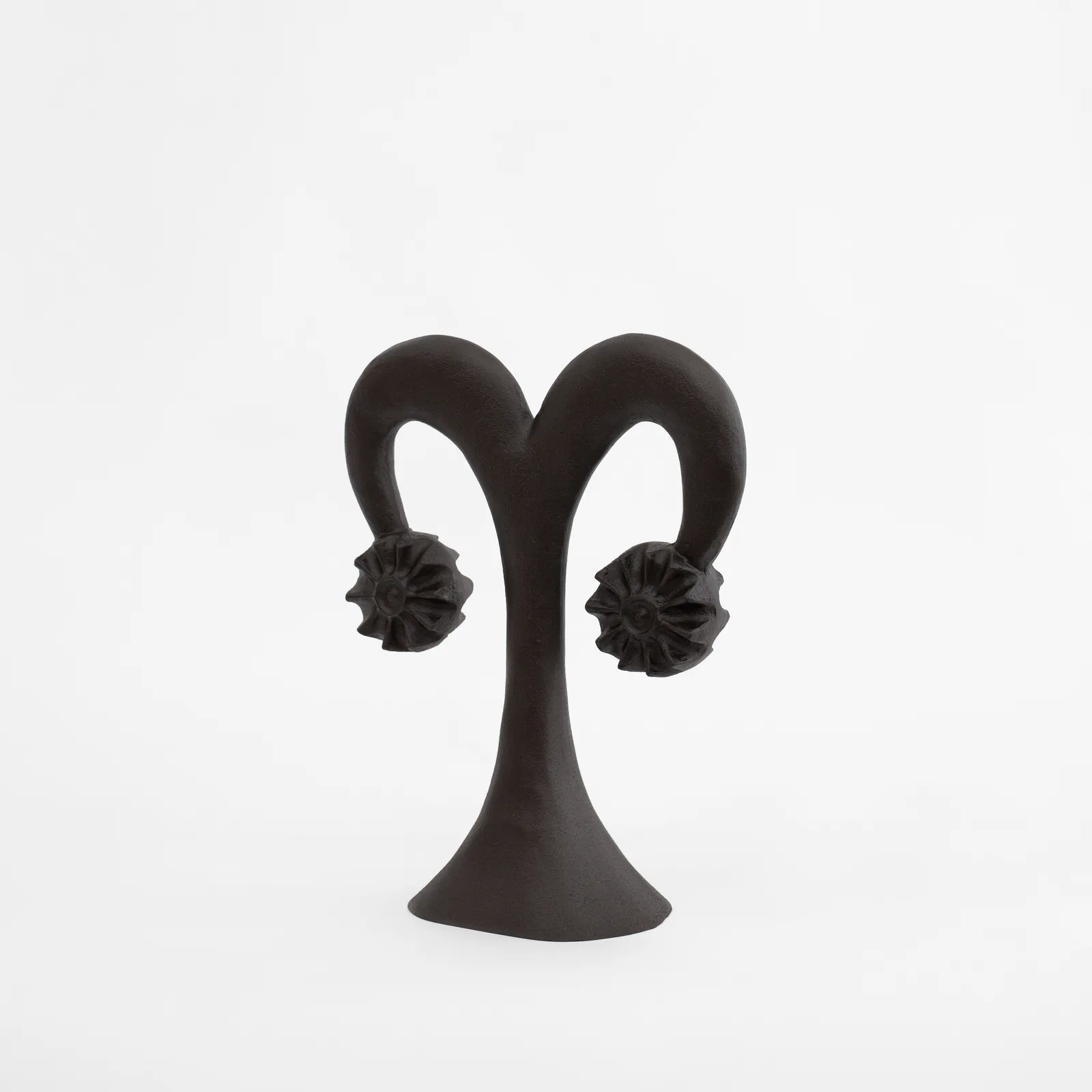 Richard Johansson, Blomma från förr / Flower From the Past, 2026