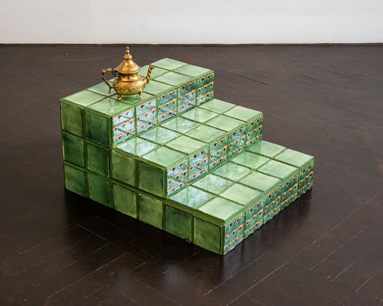 Kour Pour, Tea Time (green), 2022