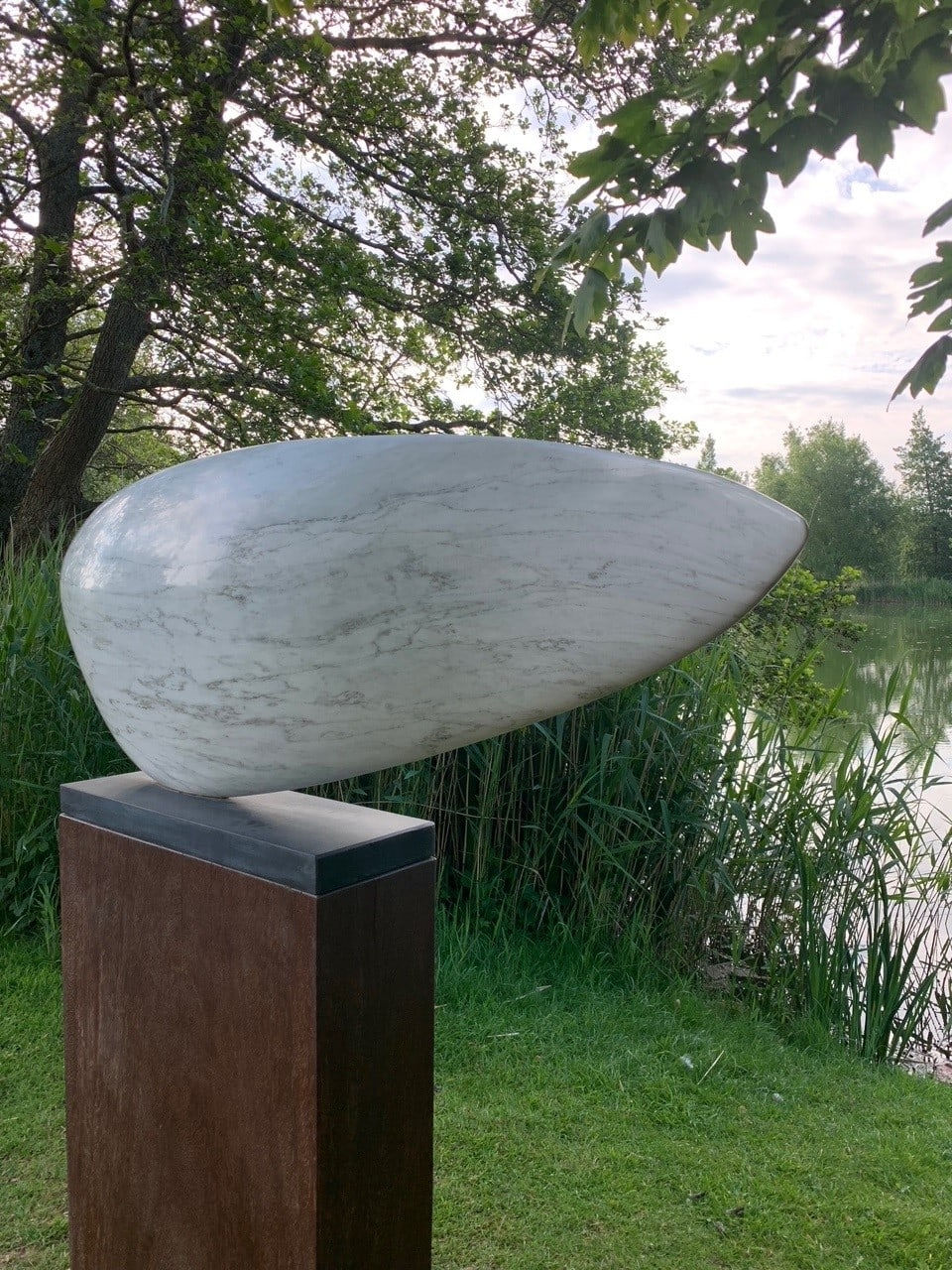 Jonathan Loxley, Pesce, 2022