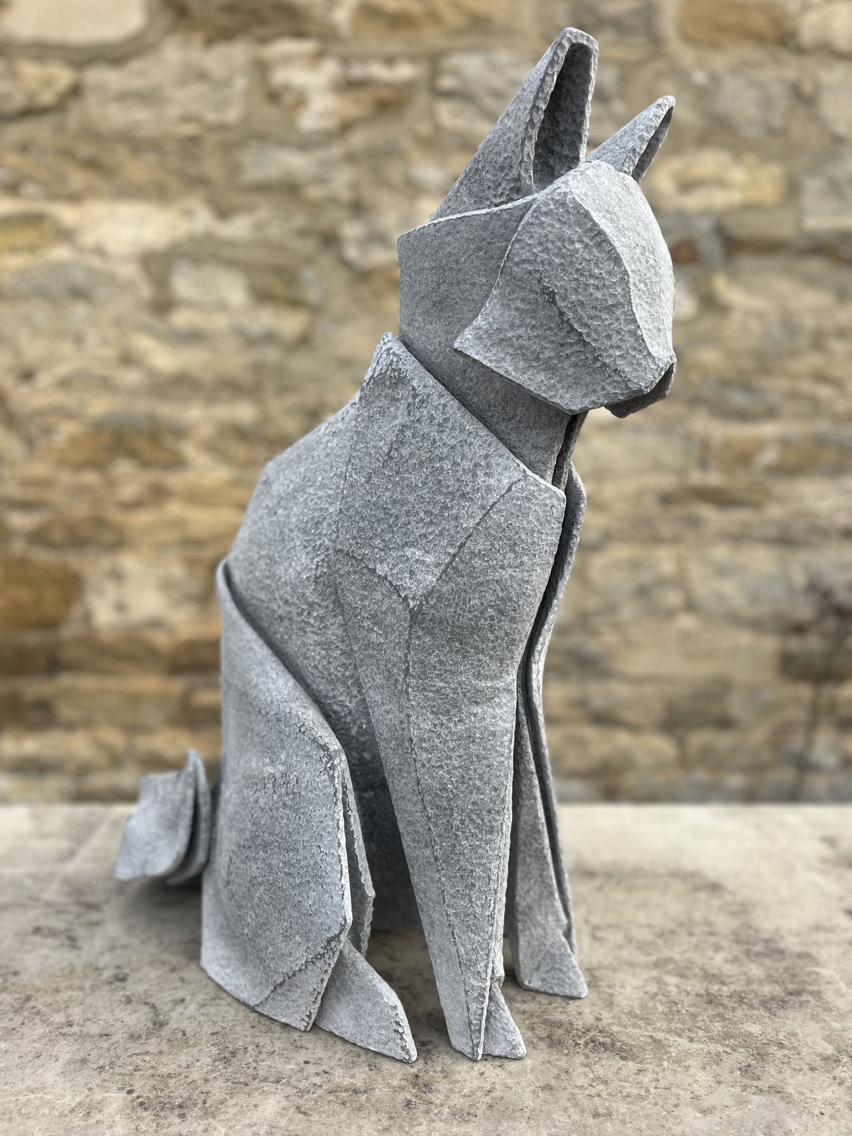 Régis Chaperon, Cat Mandou