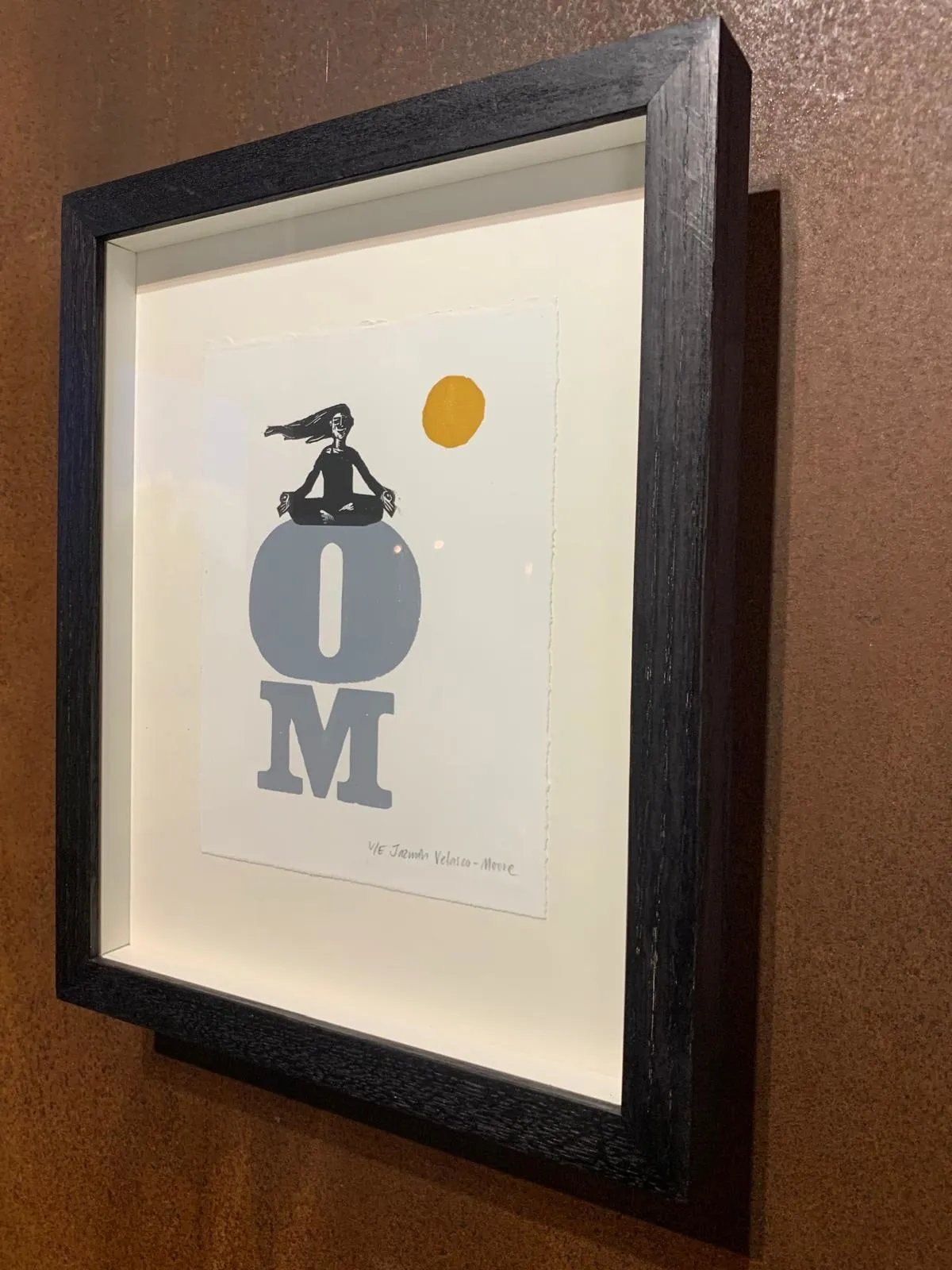 Jazmin Velasco-Moore, Om