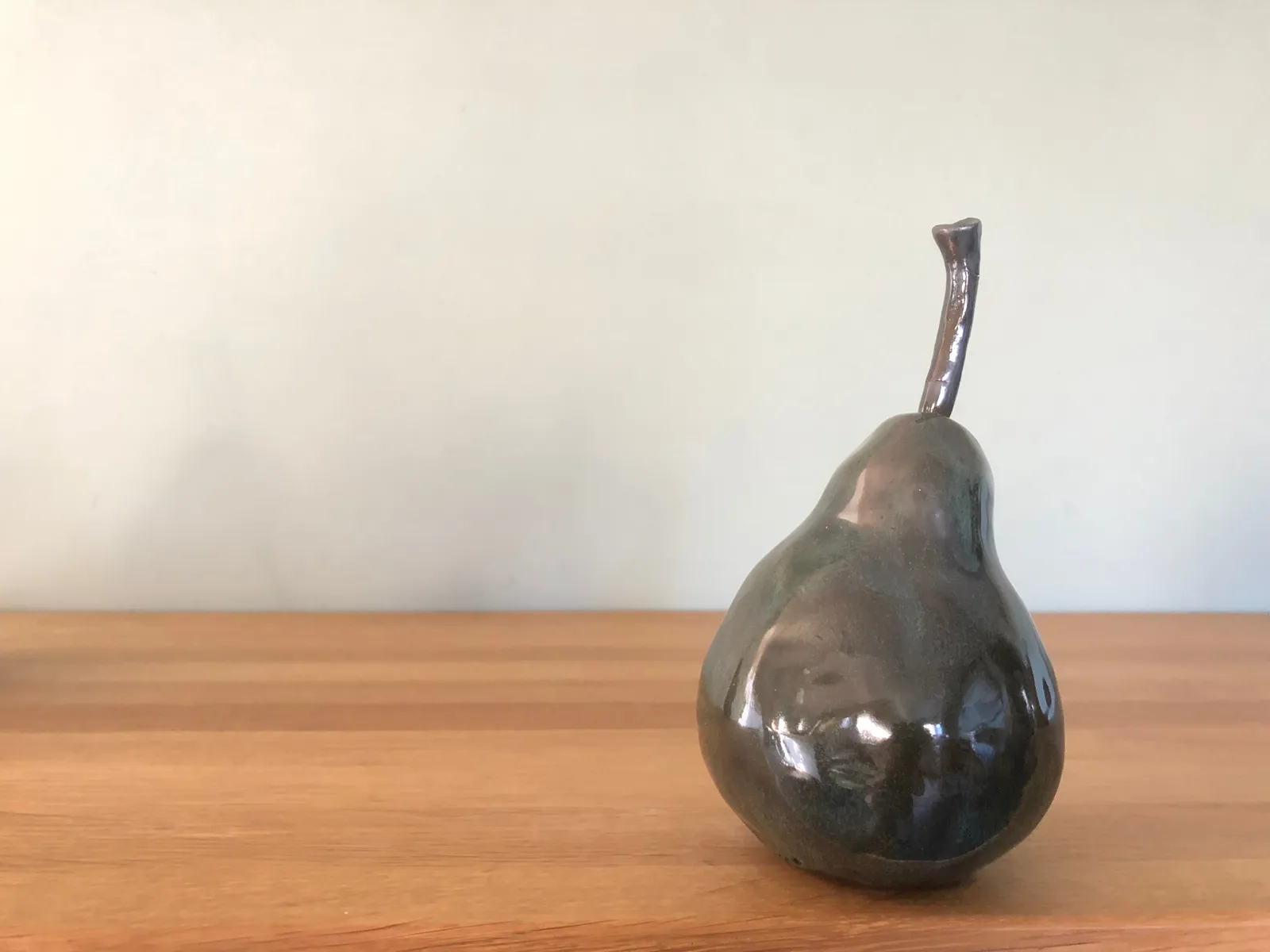 Lois Carson, Green. Pear III