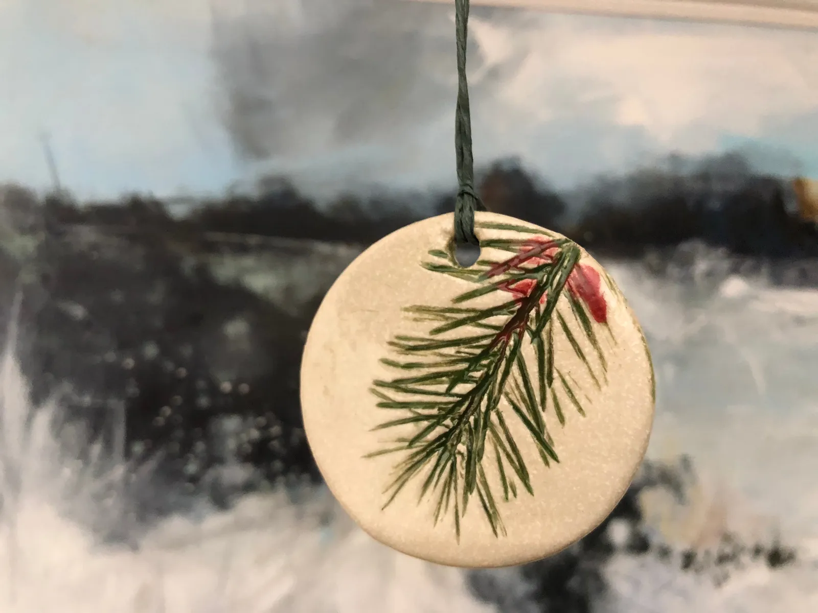 Lois Carson, Fir Decoration