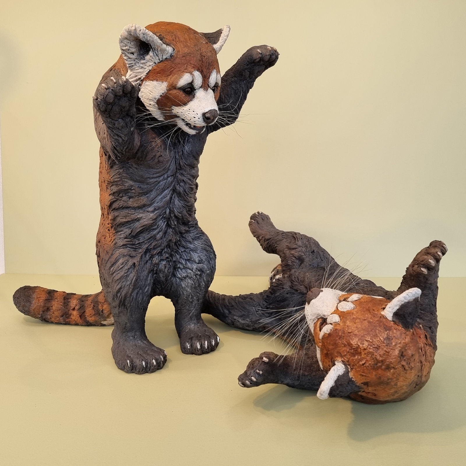 Lesley D McKenzie, Pandamonium I