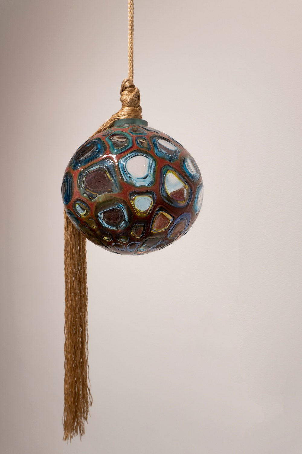 Kelly Akashi, Embryonic Vestige, 2019