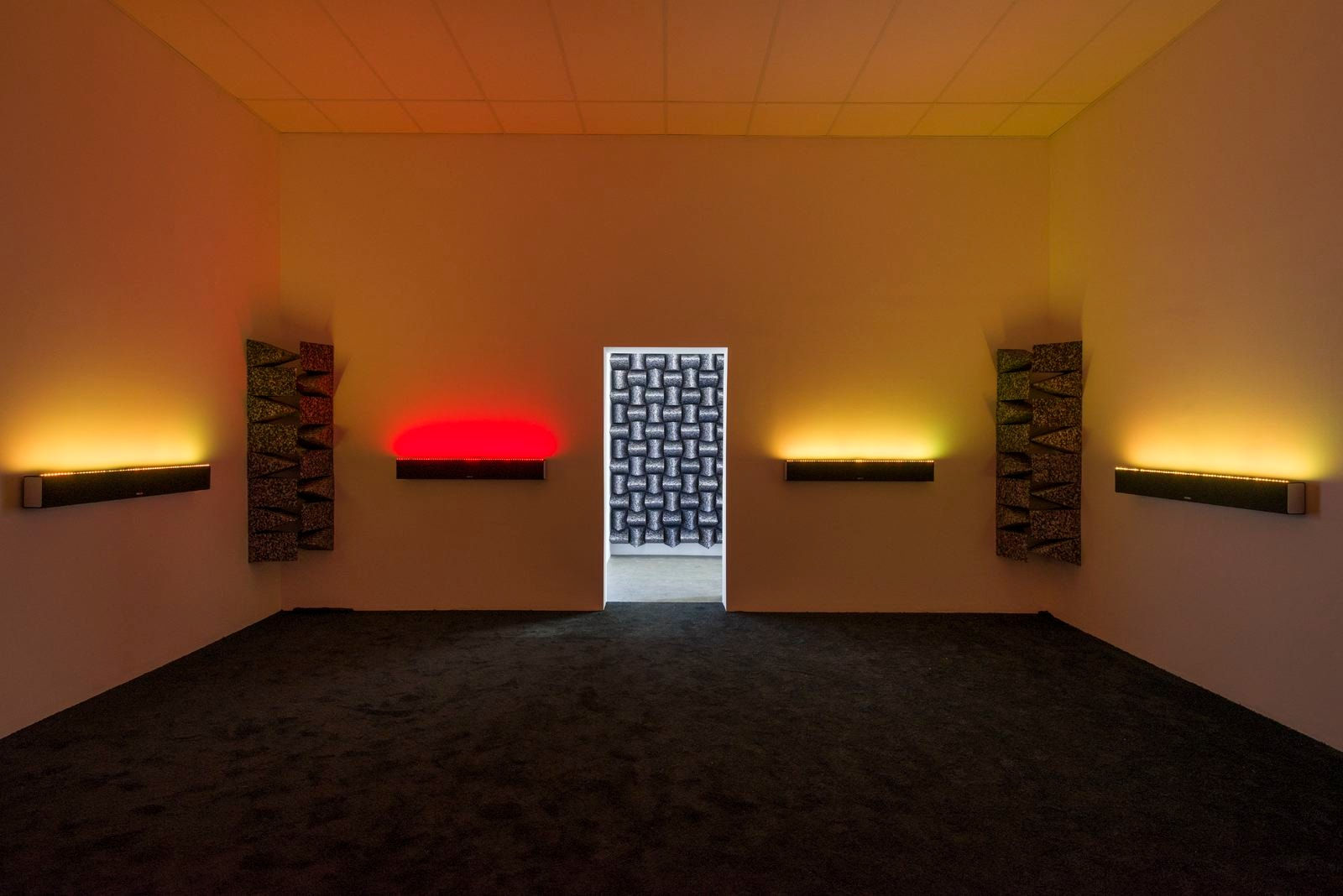 Haroon Mirza, Chamber for Horwitz: Sonakinatography Transcriptions in Surround Sound, 2015