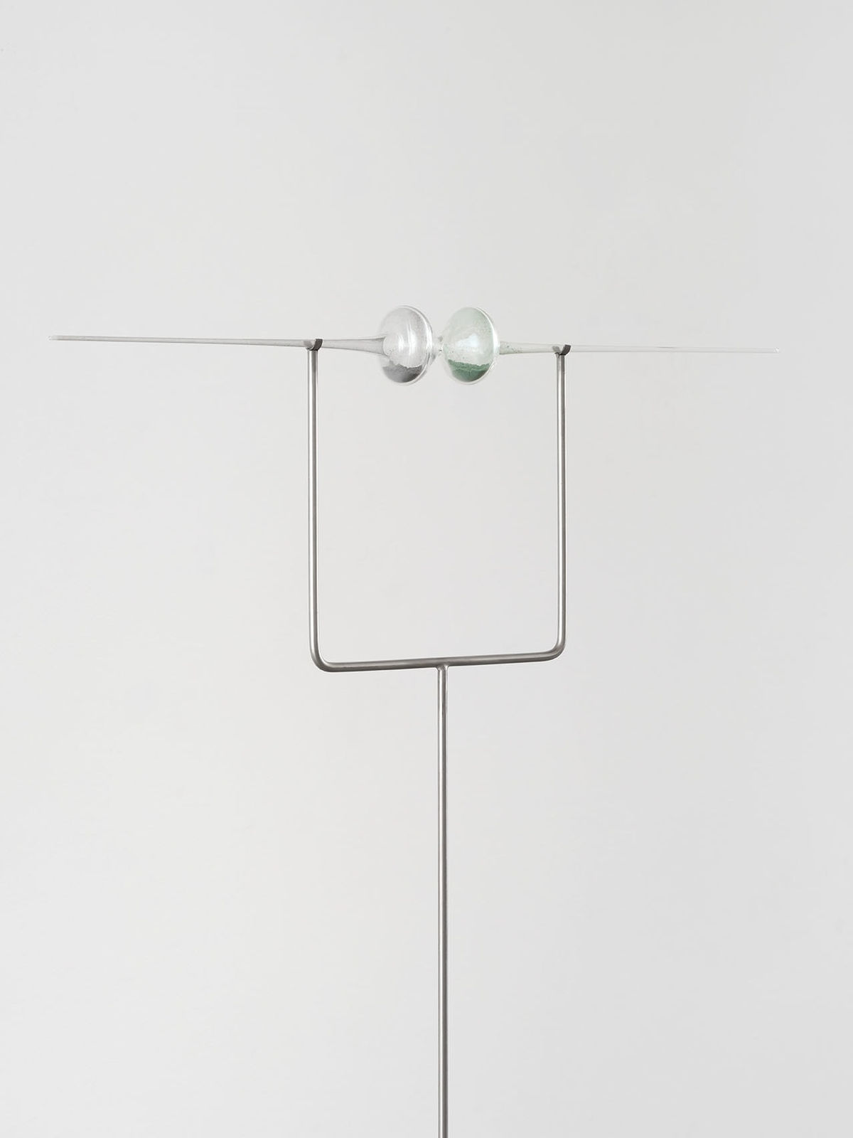 Agustina Woodgate, Wage USA (hourglass), 2020