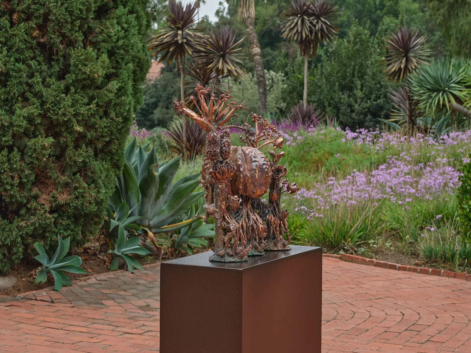 Max Hooper Schneider, Dendrite Grotesque (Rose and Magnolia), 2024