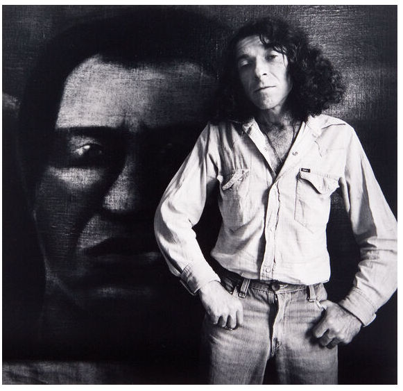 Marti Friedlander, Tony Fomison in front of ‘Omai’, 1978