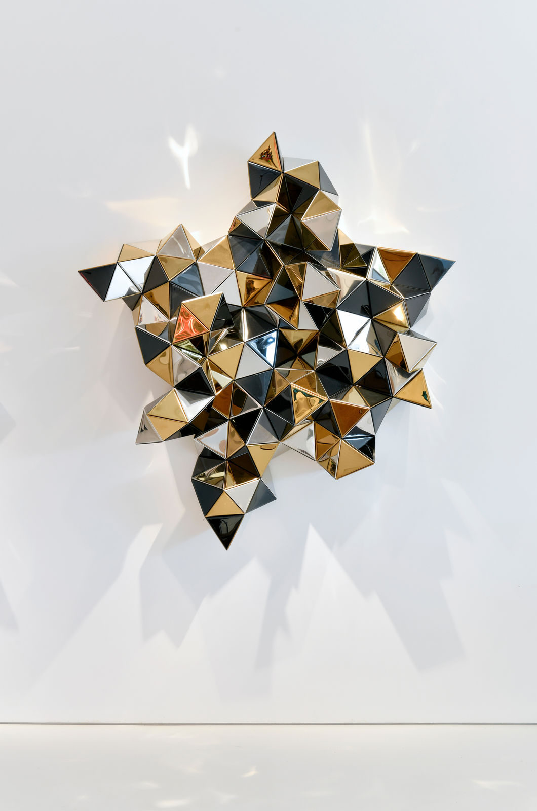 Gregor Kregar, Iridescent Cloud 2, 2025