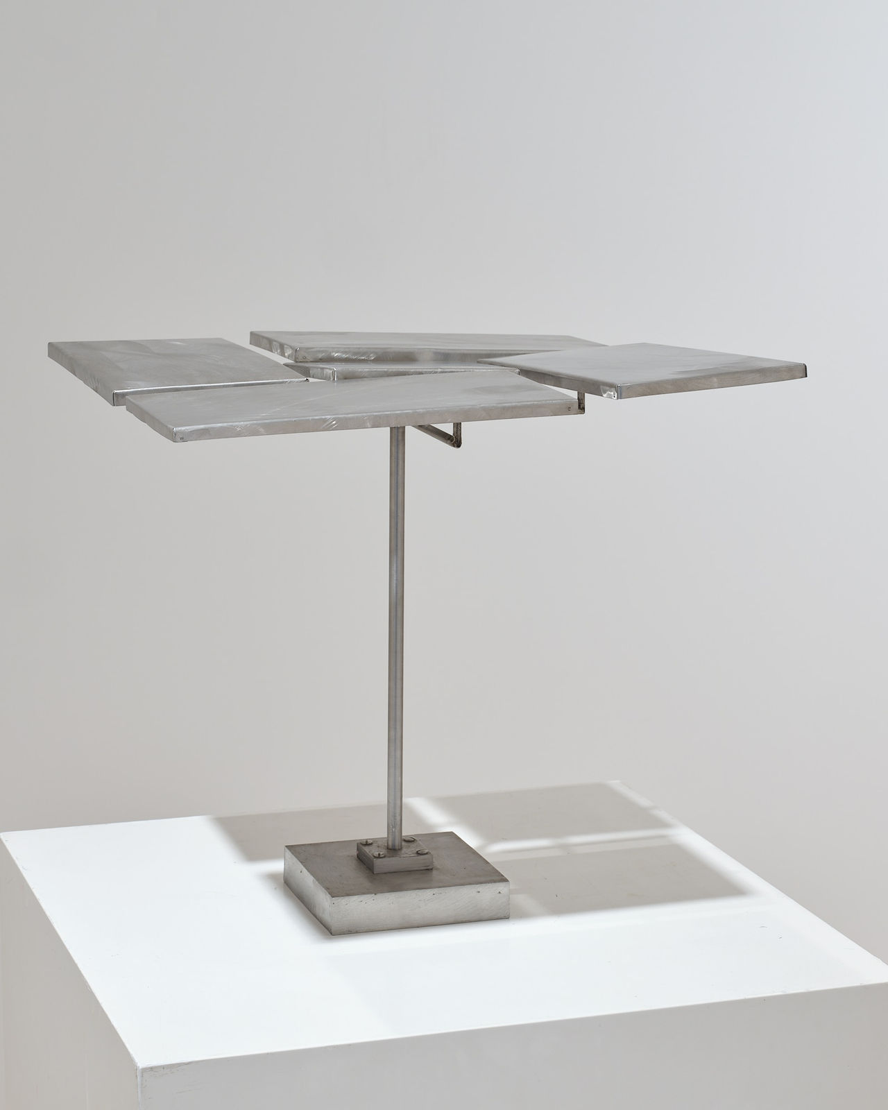 George Rickey, Four Rectangles One Square, Variation III, 1972