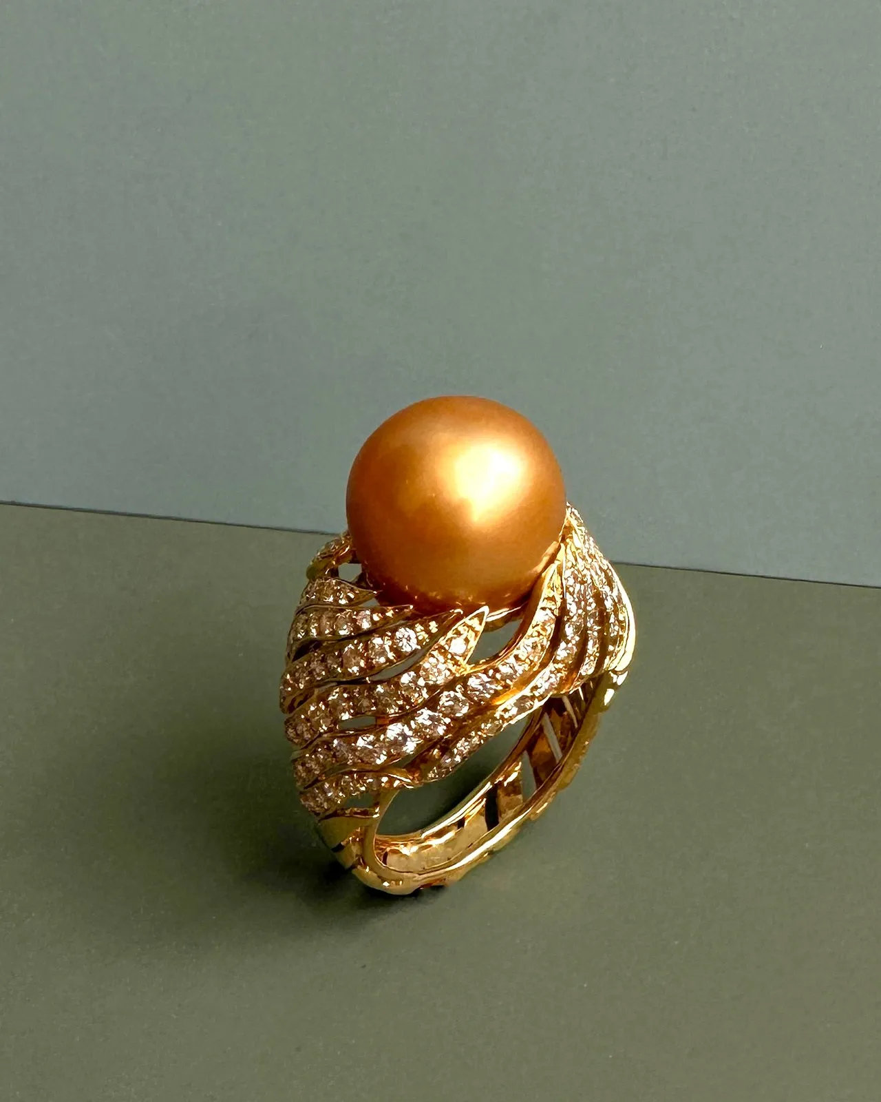 GRIMA, Pearl Ring, 1980