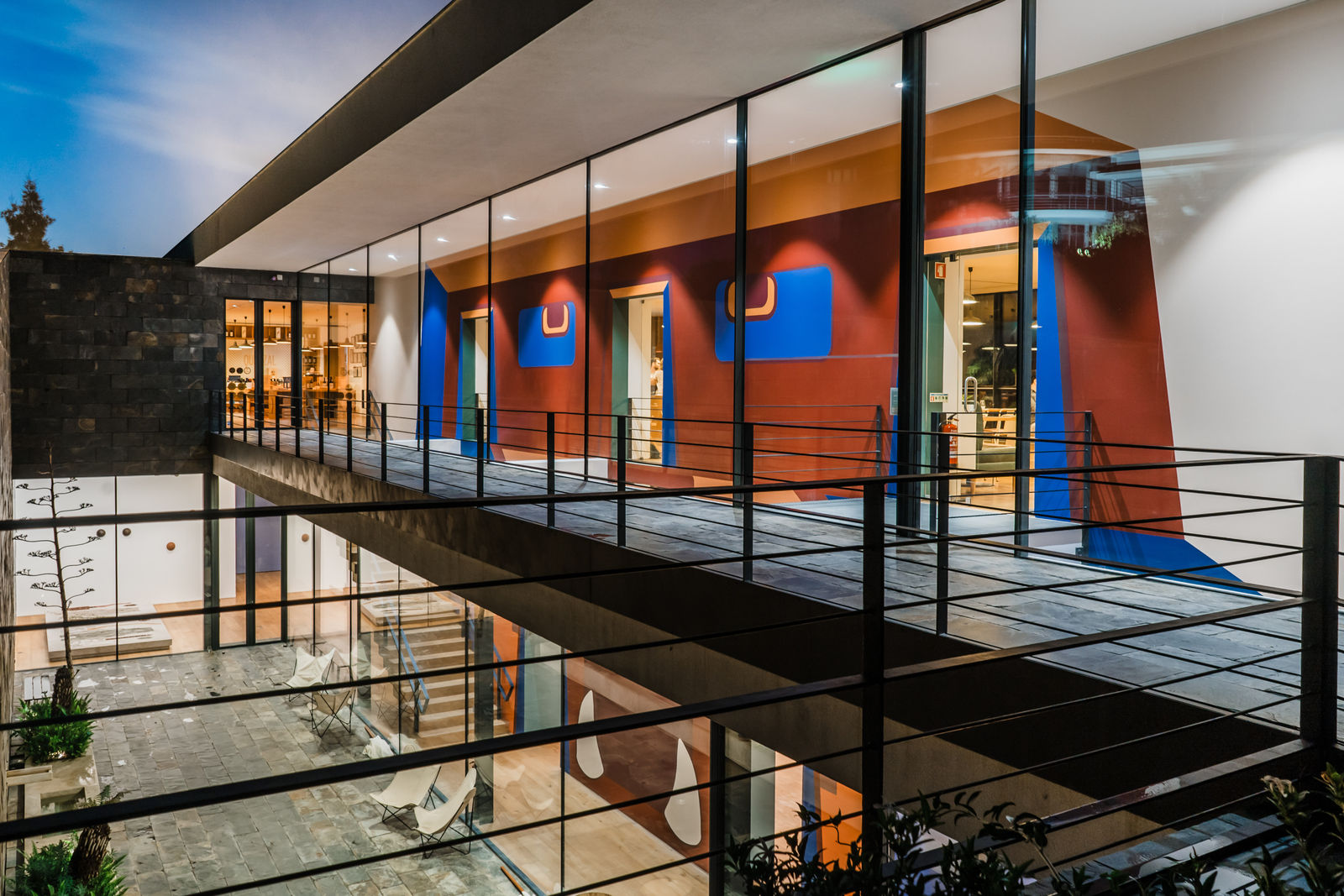 Claudia Martínez Garay, Installation view | Echoes of our Stories | Quetzal Art Center, Vidigueira (PT), 2023