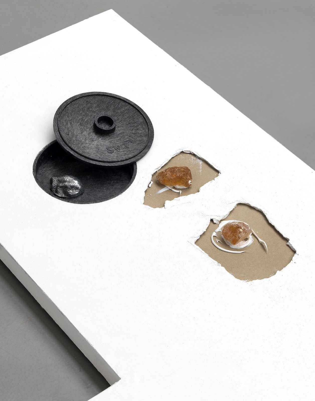 Saskia Noor van Imhoff, #+28.04 (detail), 2017