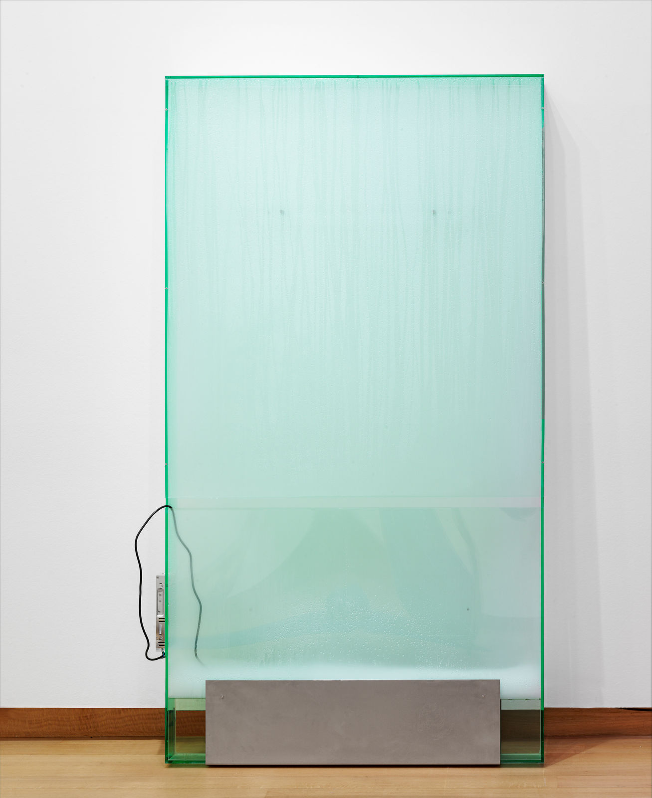 Saskia Noor van Imhoff, running, thickening, fringe space, 2022