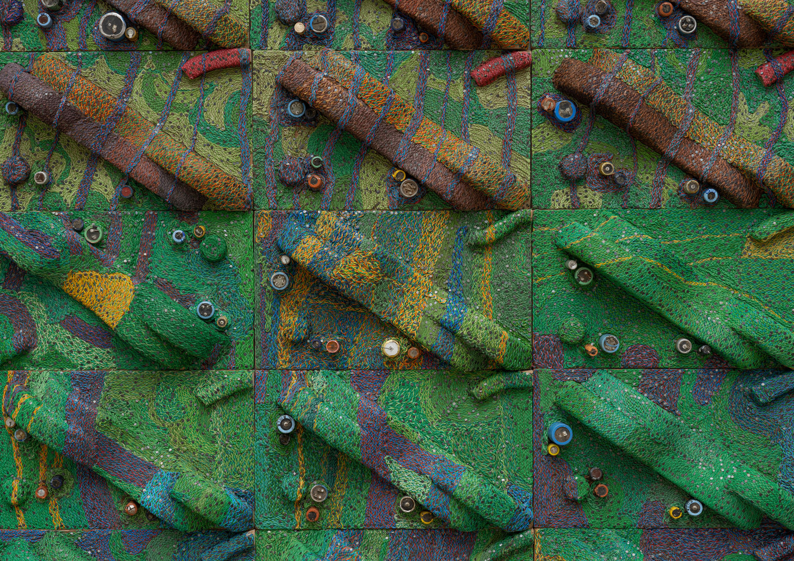 Elias Sime, TIGHTROPE: Behind the Processor #6, 2022