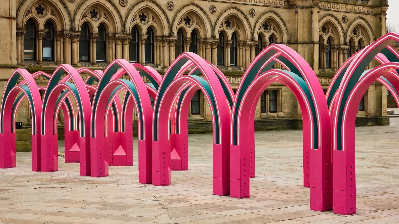 Zarah Hussain, Infinite Light, 2025