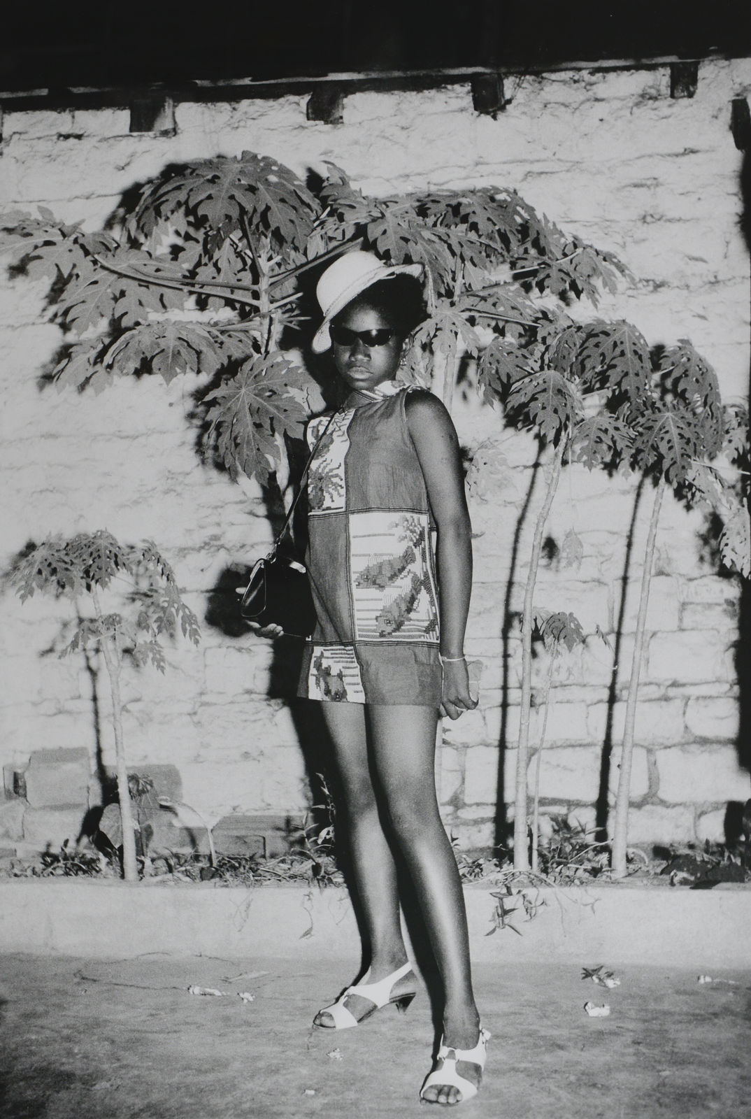 MALICK SIDIBÉ, Posing Next to the Tree, 21 February, 1970