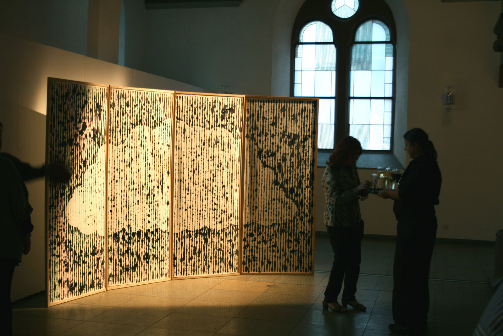 Peter Randall-Page, Raincloud Screen , 2015