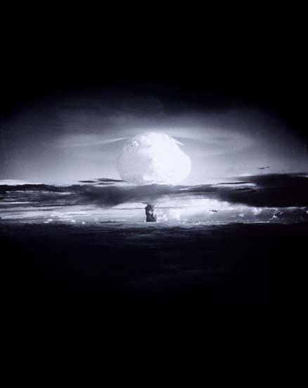 Michael Light, 100 SUNS: 068 MIKE, 2003