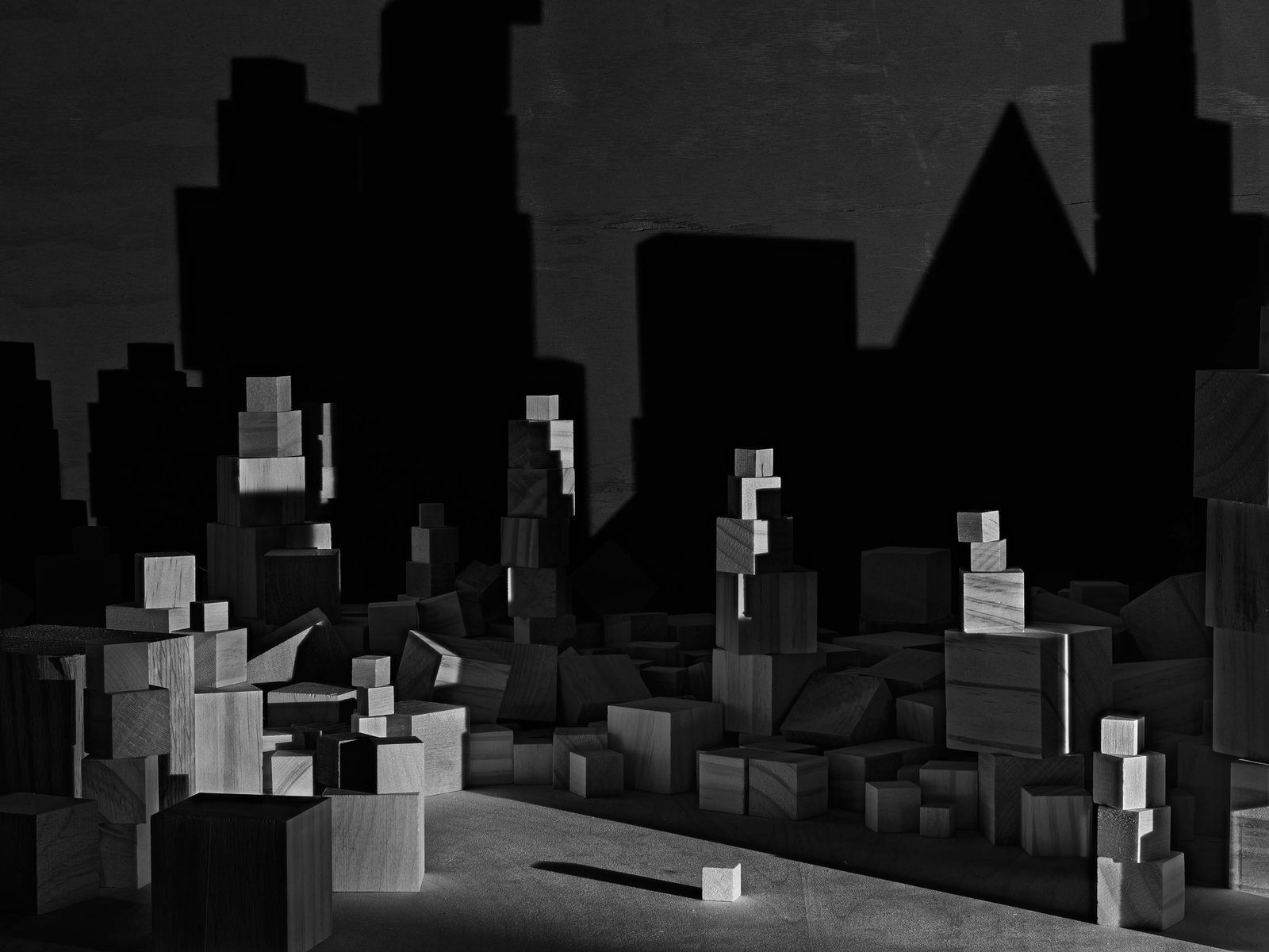 Abelardo Morell, Wood Block Construction #7, 2021