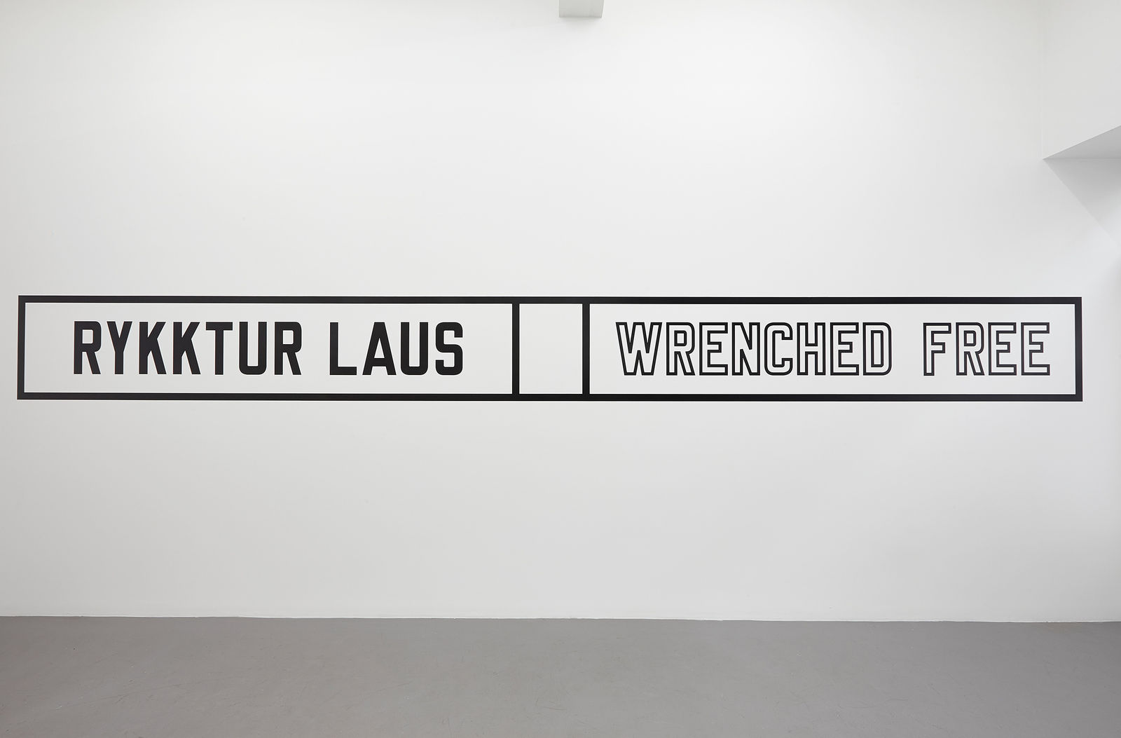 LAWRENCE WEINER, WRENCHED FREE, 2014