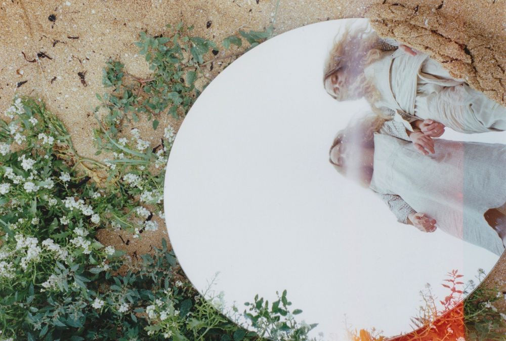 Ariko Inaoka, Eagle & Raven - Moon on the beach, 2014