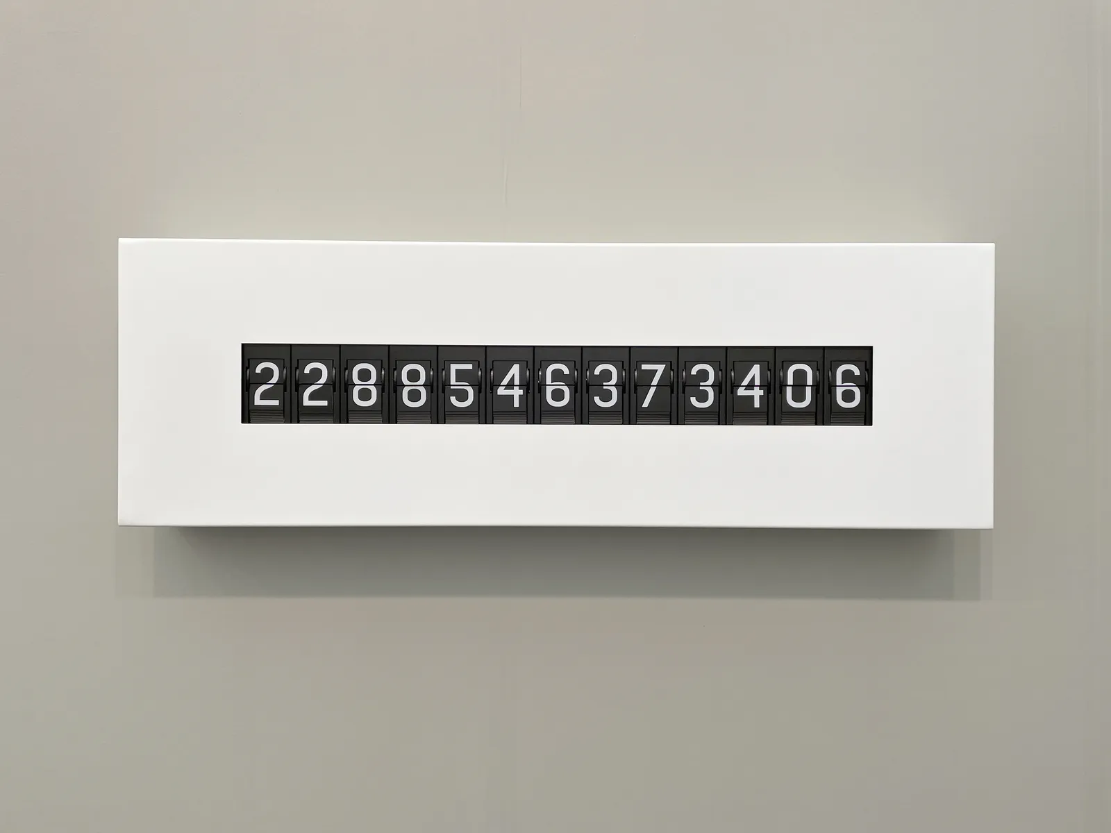 Katie Paterson, —there lay the Days between—, 2021