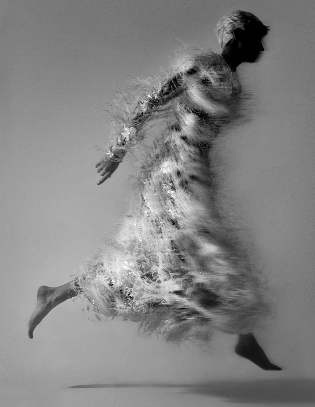 Albert Watson, Maggie Maurer in Giambattista Valli, Paris, 2021