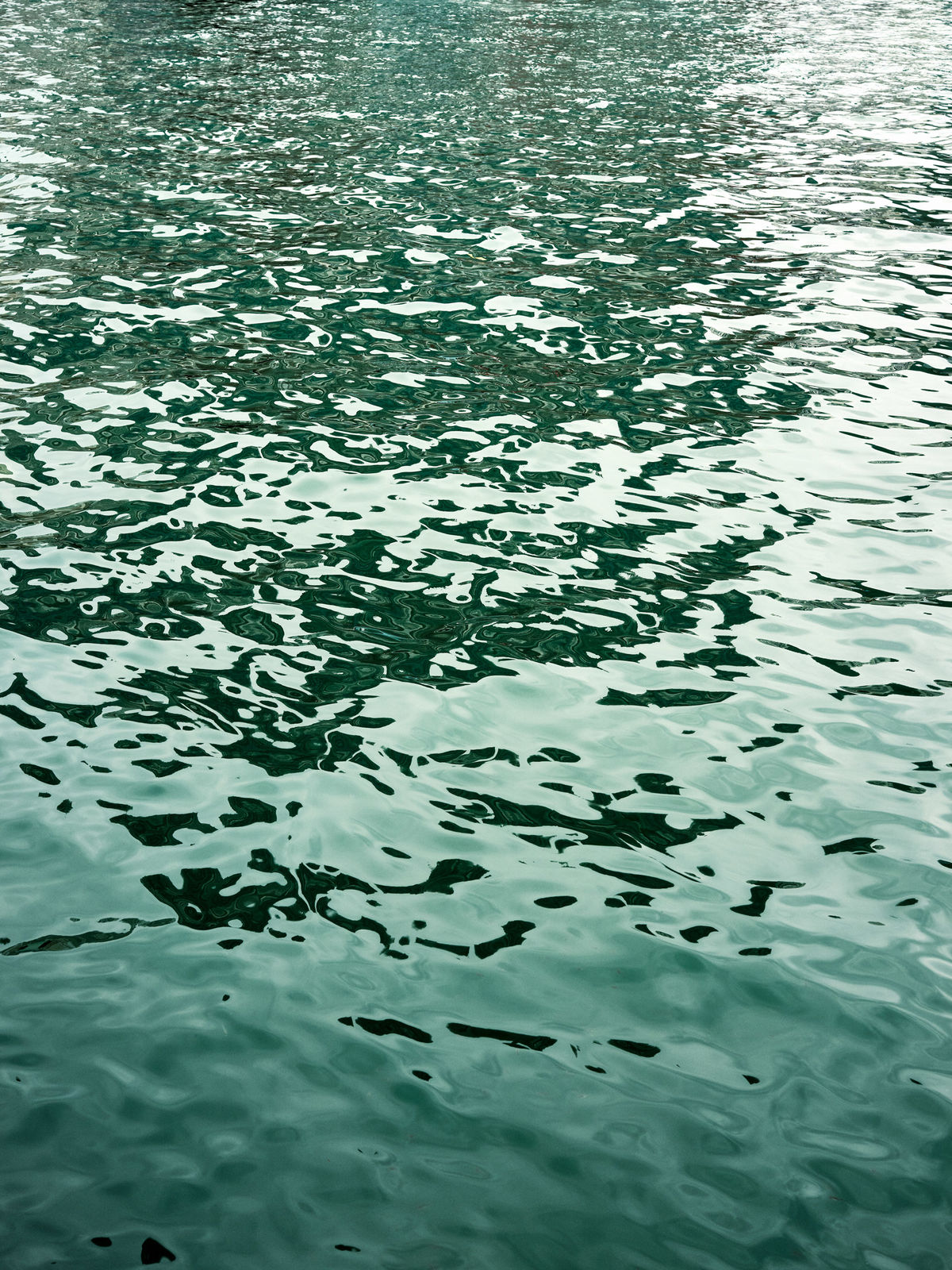 Nuno Cera, Janela Infinita #3, Aberdeen Bay, Hong Kong, 2019