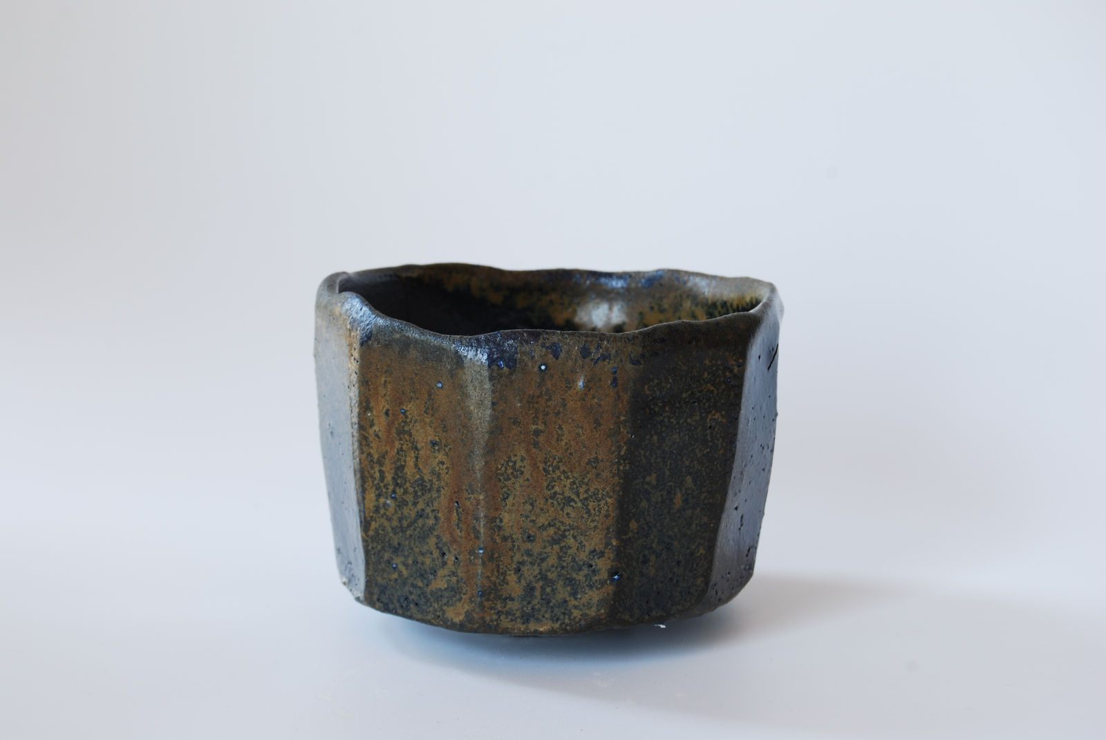 Hiroshi Goseki, Blue and Black Yohen Shaved Tea Bowl - 蒼変黒削茶盌 , 2023
