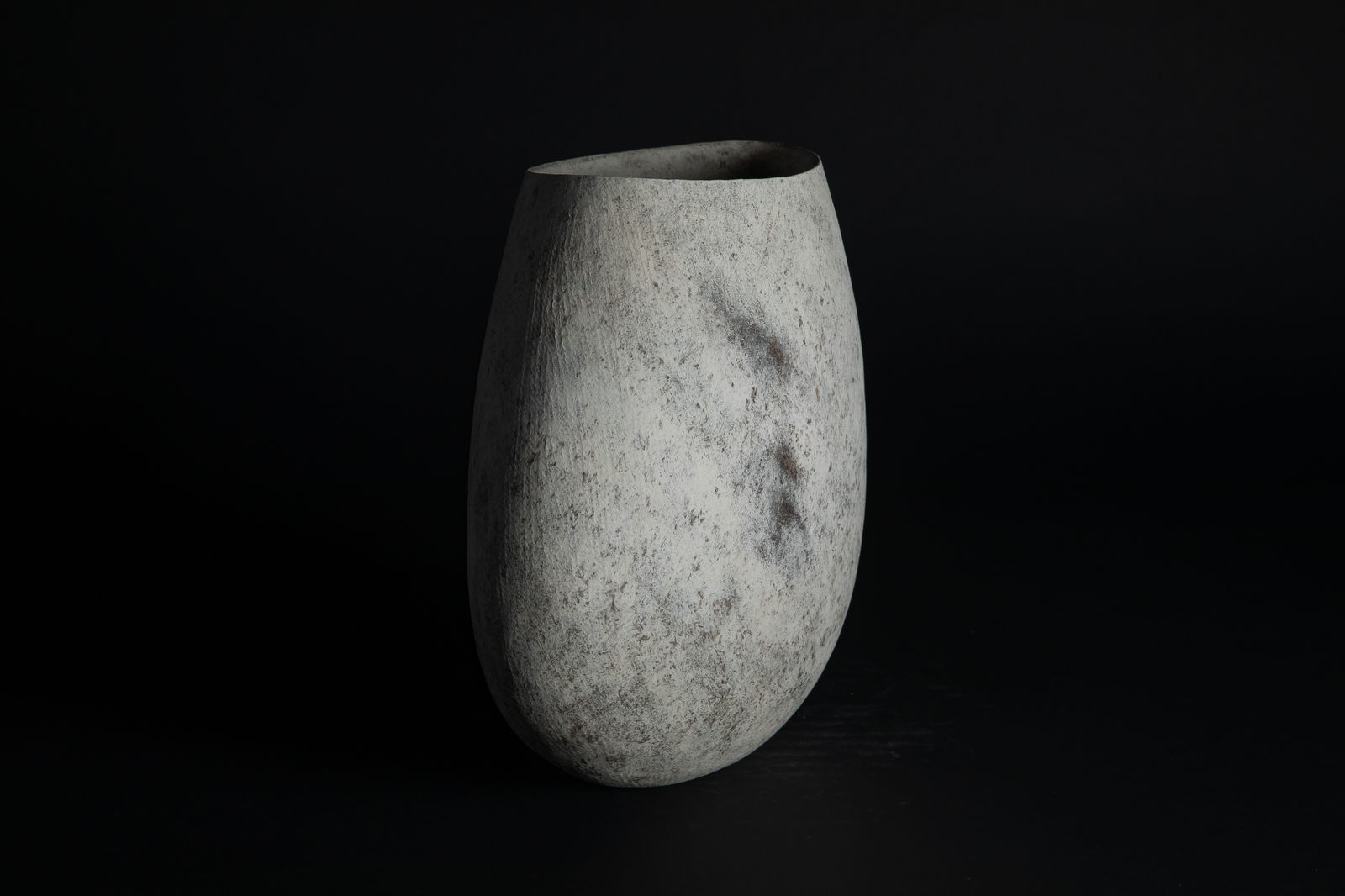 Mitsukuni Misaki, Color-Glazed Mud Vessel XIII - 彩泥器, 2023