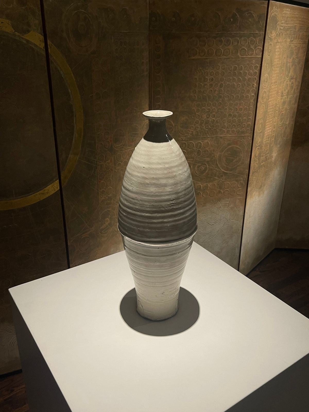 Kai Tsujimura, Kohiki Vase, 粉引花入, 2021