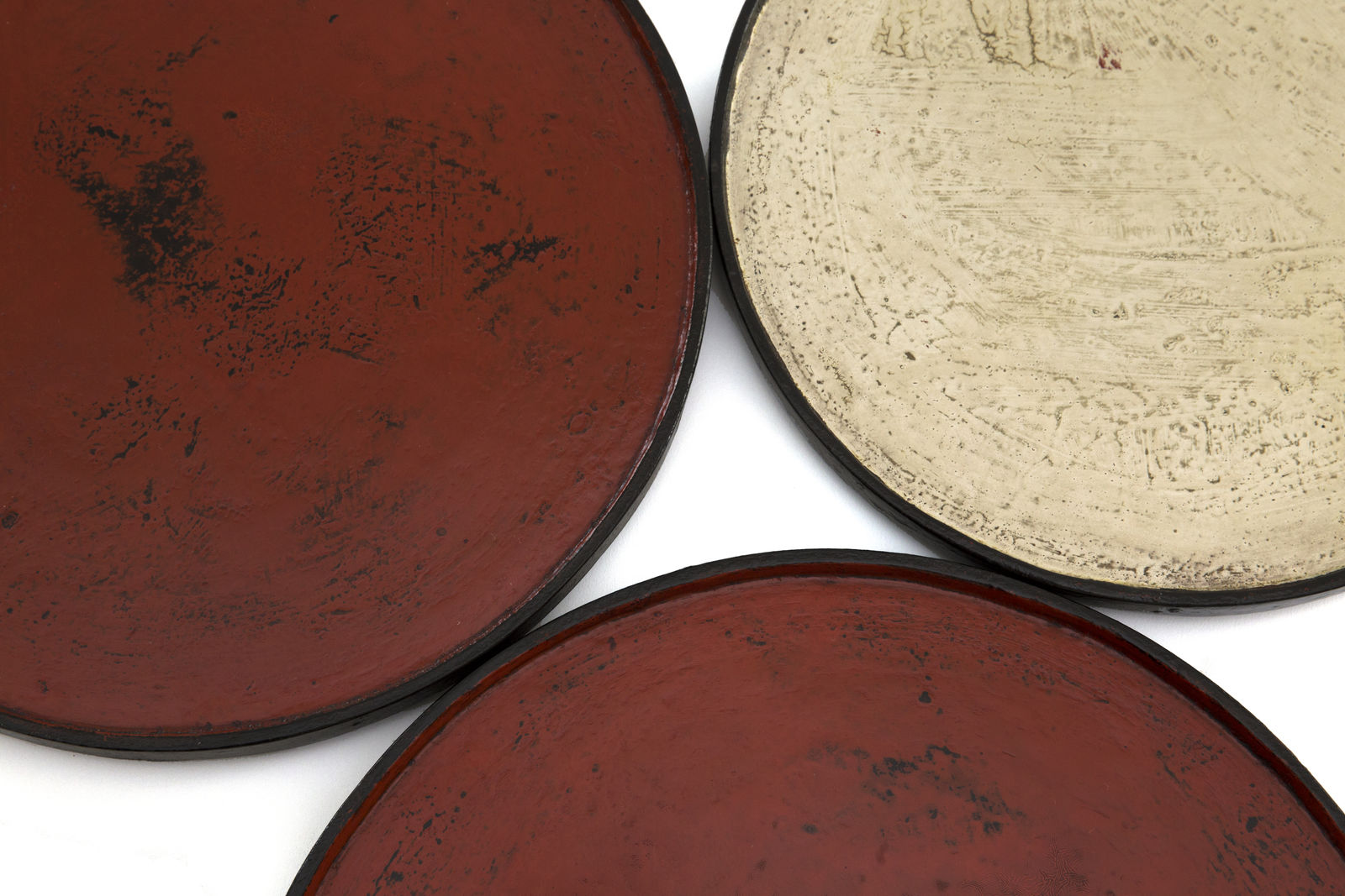 Tohru Matsuzaki, Tray