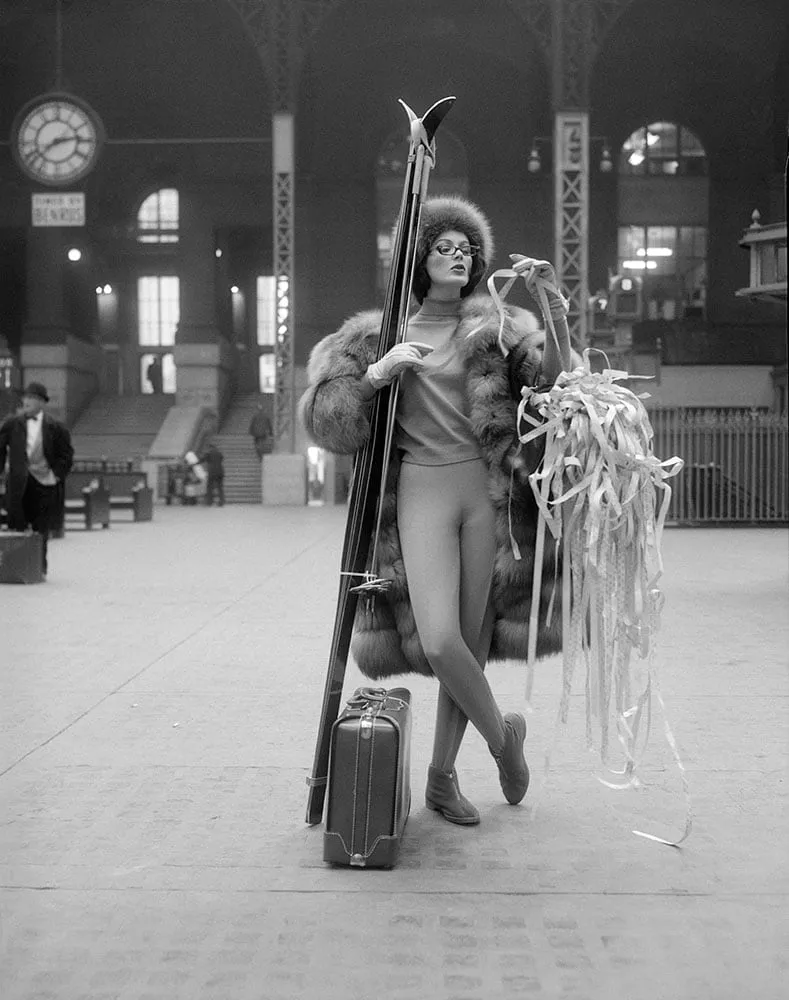 William Helburn, Ticker Tape, Linda Harper, Penn Station, NYC, ca. 1960