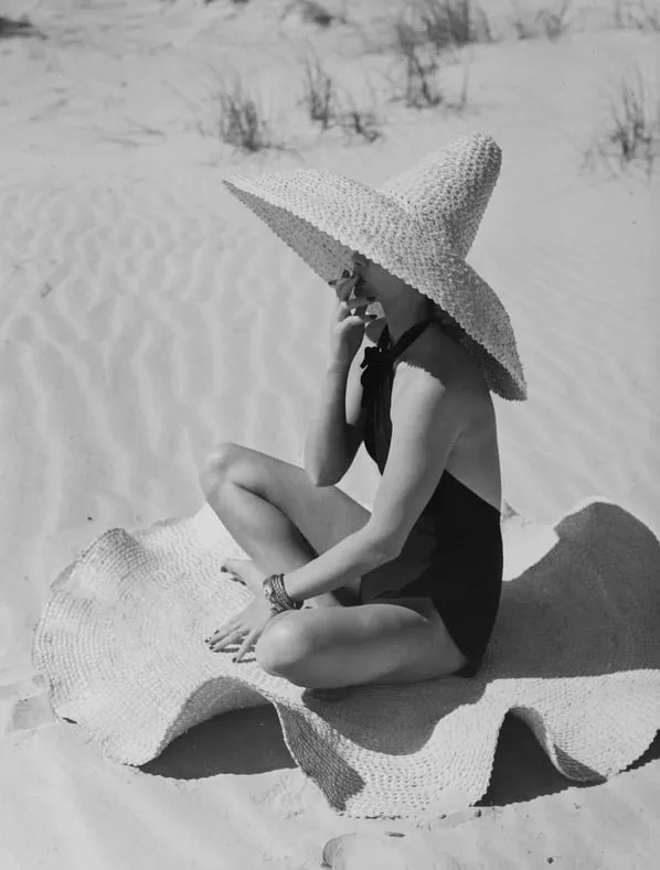 Fernand Fonssagrives, Mexican Extravaganza (Lisa Fonssagrives), 1949