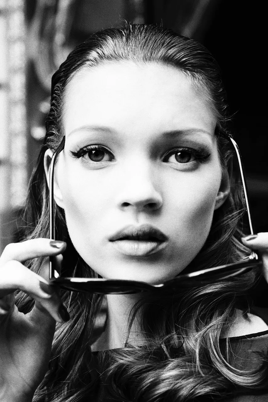 Stephanie Pfriender Stylander, Kate Moss, Wonder, New York, for Harper´s Bazaar Uomo, 1992