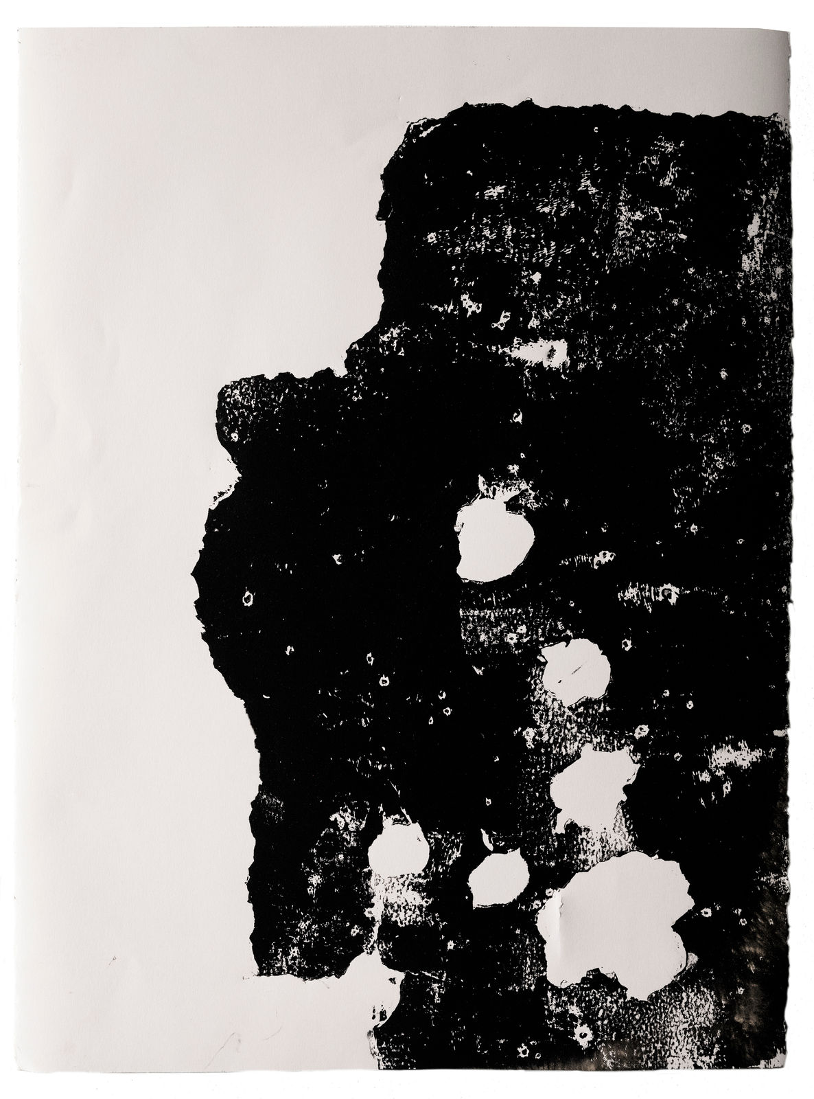 Vikram Divecha, Broken living room wall, 4th floor, Apt No.16, Khalifa building (Habib Bank building), Hisn Avenue (Bank Street), Al Shuwaiheen, Sharjah, 2021