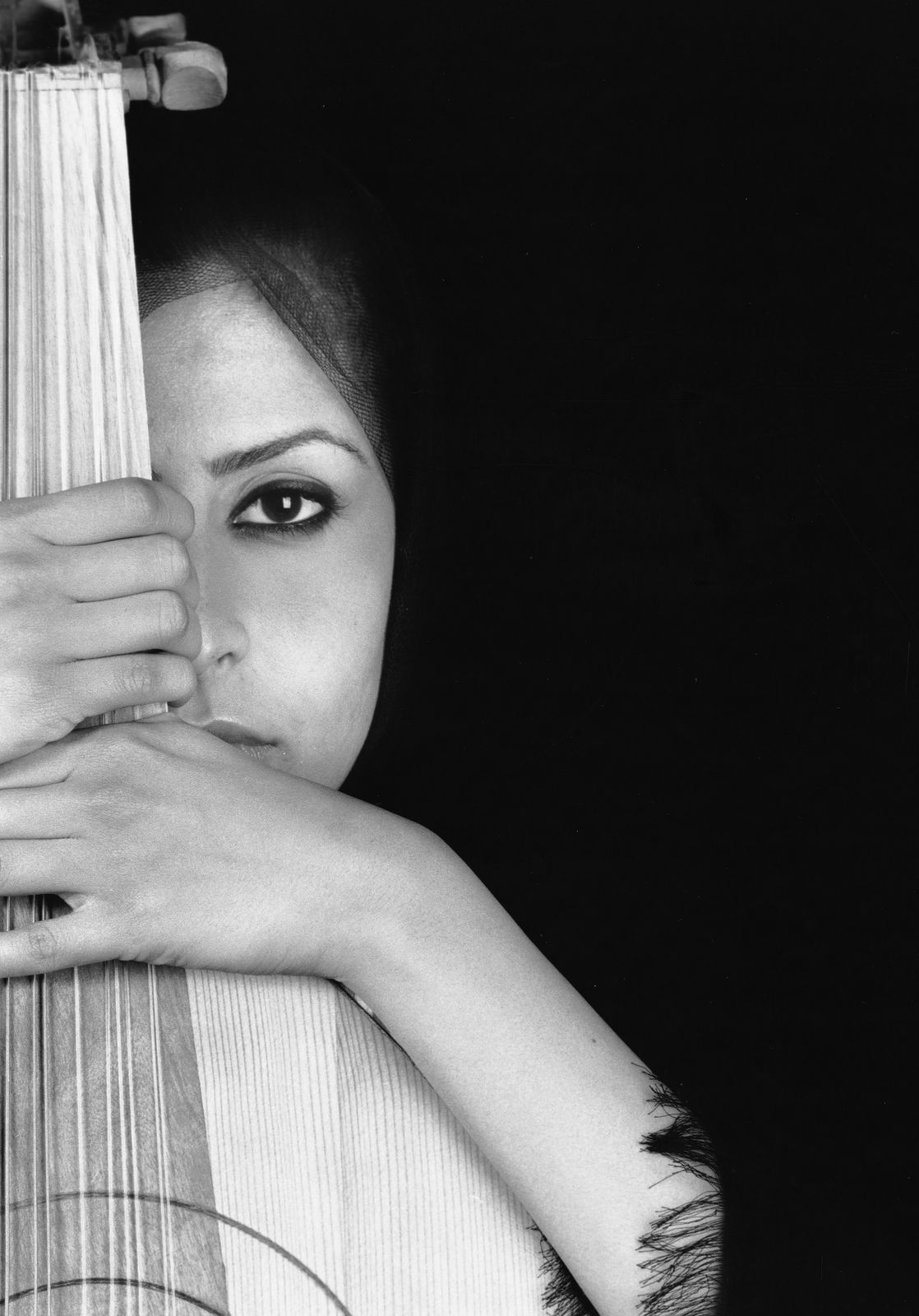 Manal Aldowayan, Silent Song II, 2005