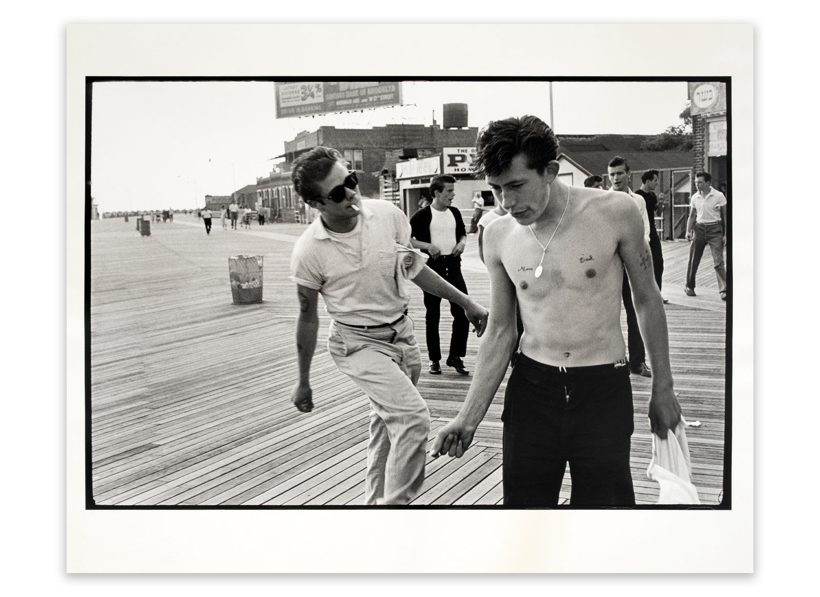 Bruce Davidson, Brooklyn Gang (boys jiving on boardwalk), 1959