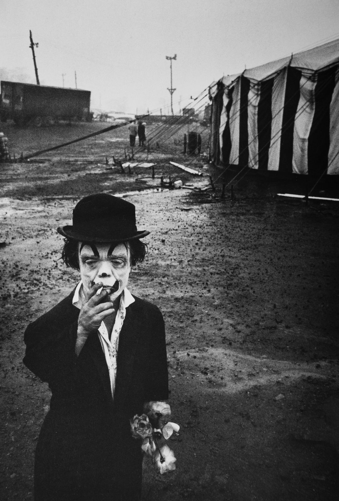 Bruce Davidson, Circus (The Dwarf, Jimmy with Cigarette and Flowers), 1958