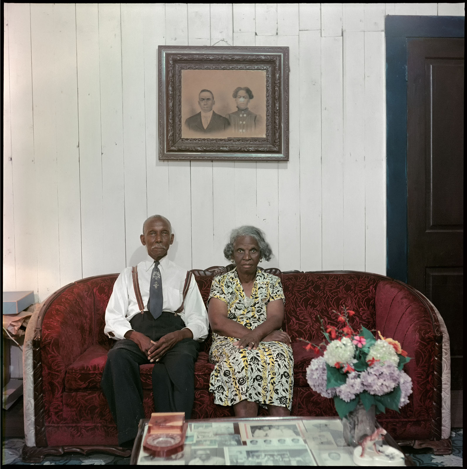Gordon Parks, Mr. and Mrs. Albert Thornton, Mobile, Alabama (37.003), 1956