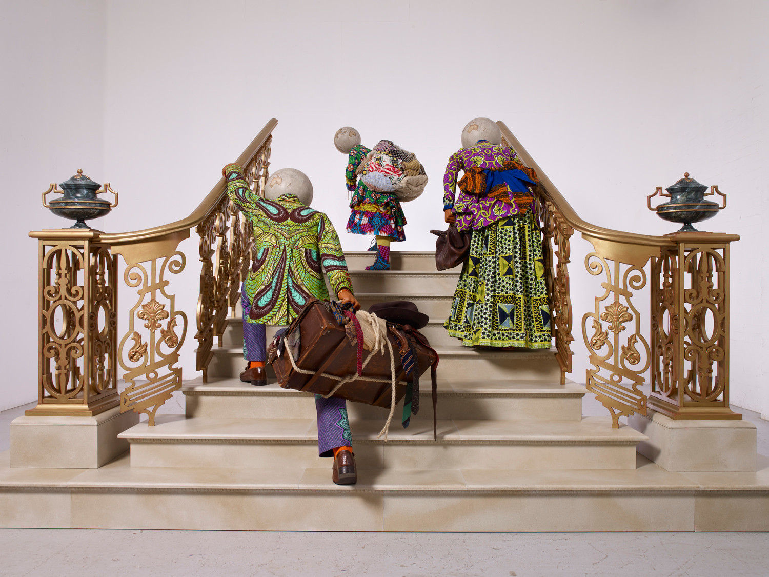 YINKA SHONIBARE, Moving Up, 2021