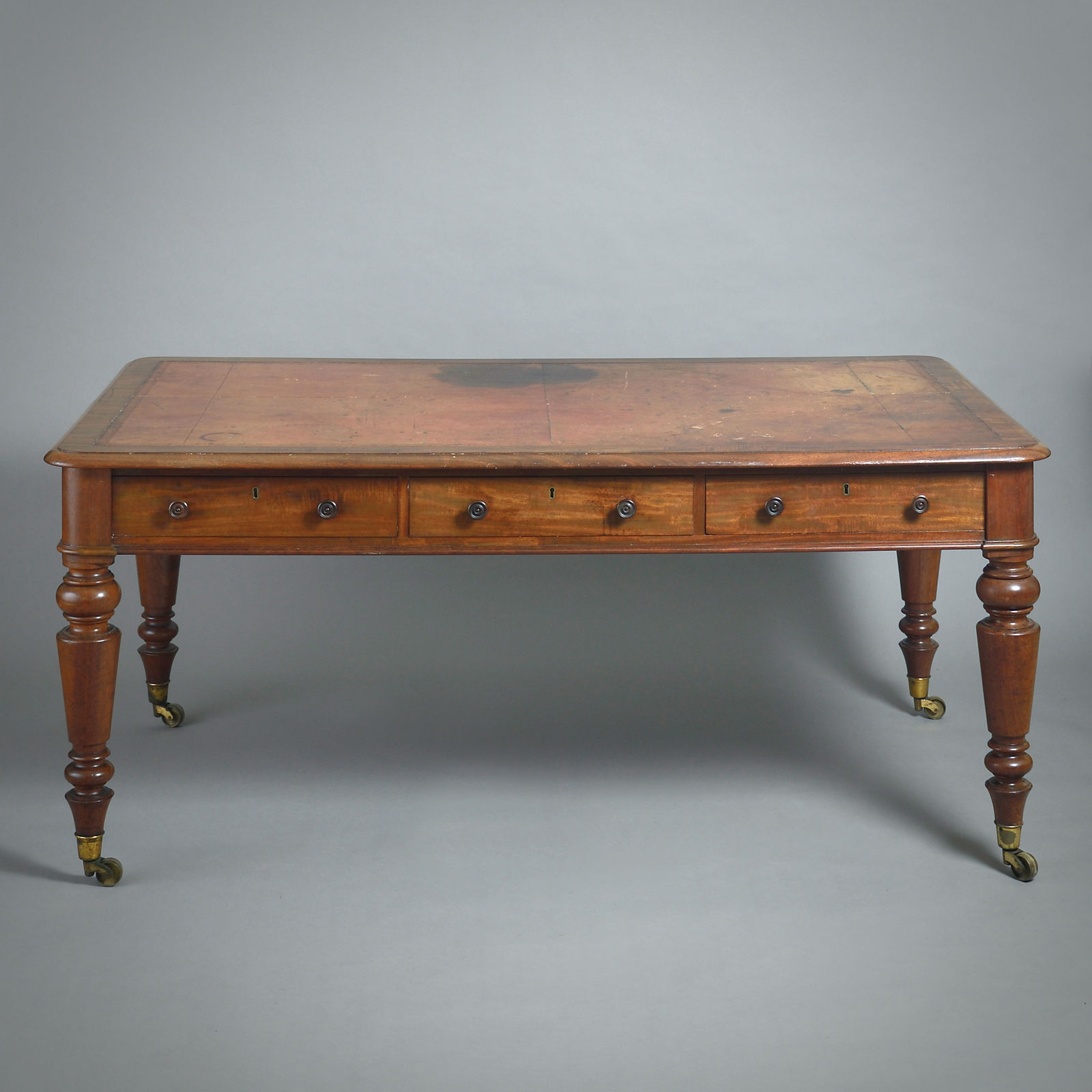 REGENCY MAHOGANY LIBRARY TABLE ATTRIBUTED TO GILLOWS