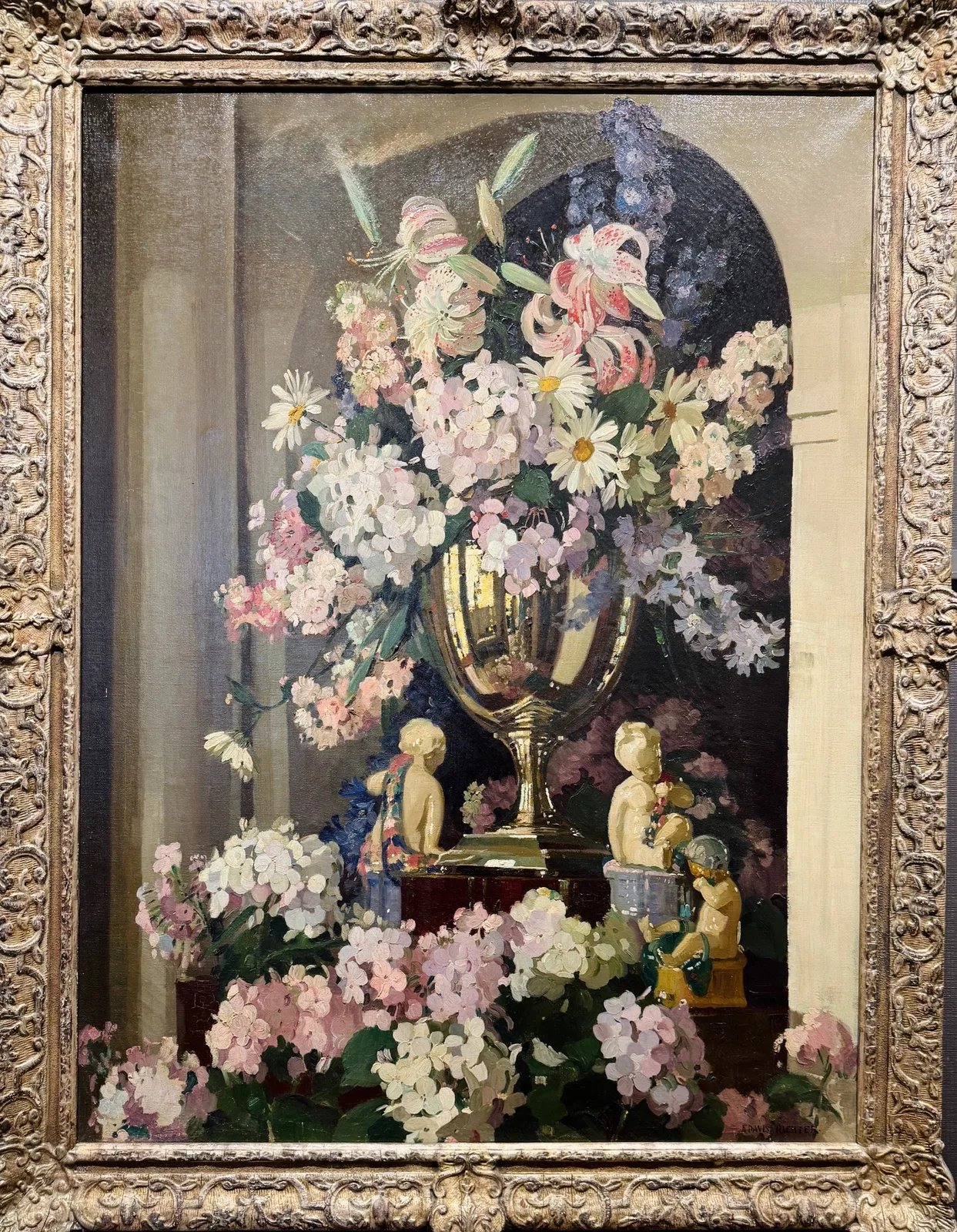 Stock Sale, Herbert David Richter, RBA, RI, ROI, RSW (1874-1955): 'An urn of mixed flowers'