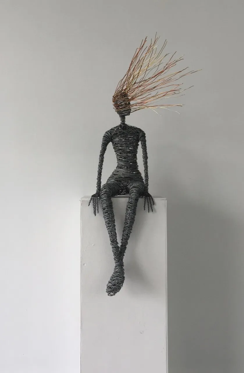 Rachel Ducker, 7. Figure medium sitting