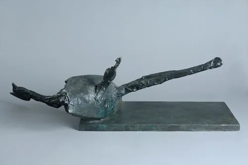 Bernard Meadows, Fallen Bird, 1958