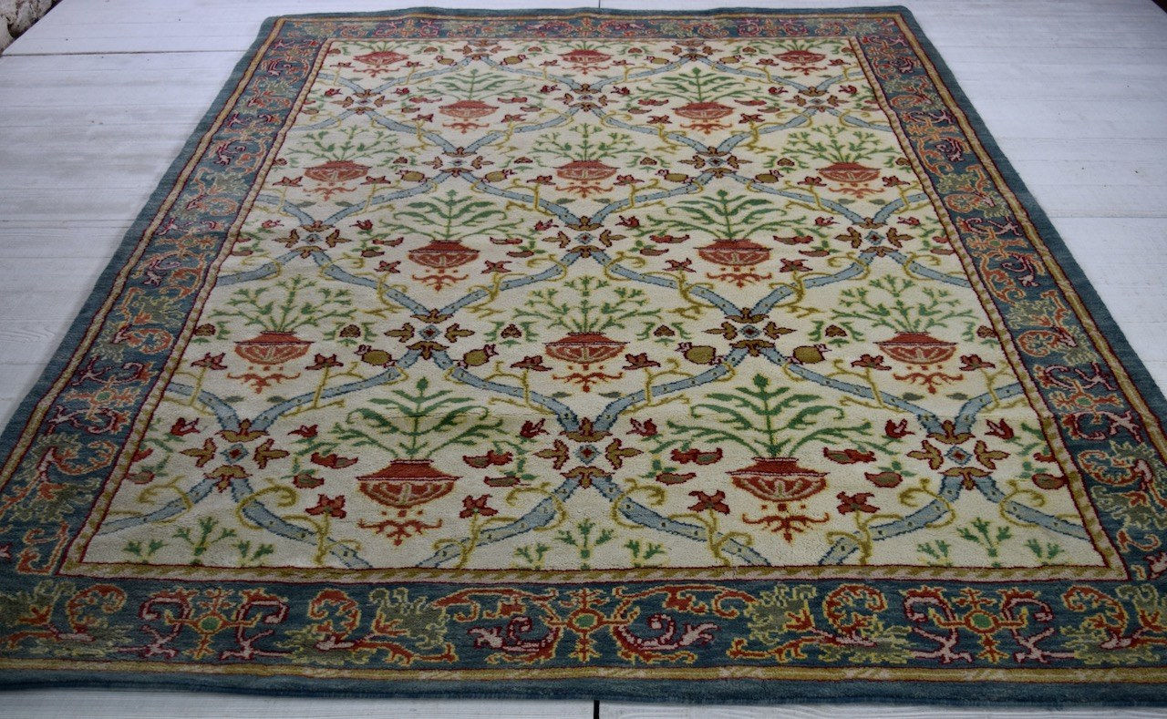 contemporary carpet of Spanish design